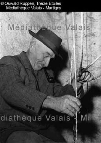 Hyacinthe Clivaz [carillonneur], Saint-Léonard