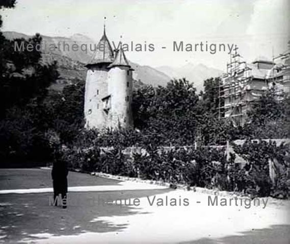 [Tour des sorciers, Sion]