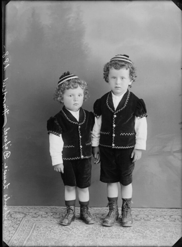 Enfants Louisa Deforel, Vuadens