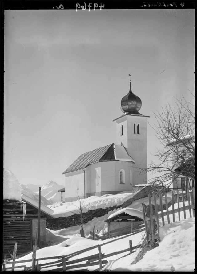 GR Riein, Kirche, Winter