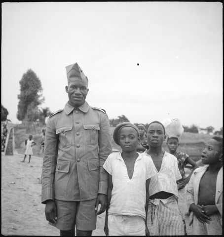 Belgisch-Kongo, Thysville (Mbanza Ngungu): Menschen