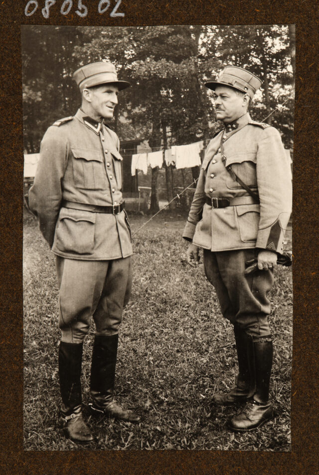 Zwei Offiziere (Hess und Stiefel)