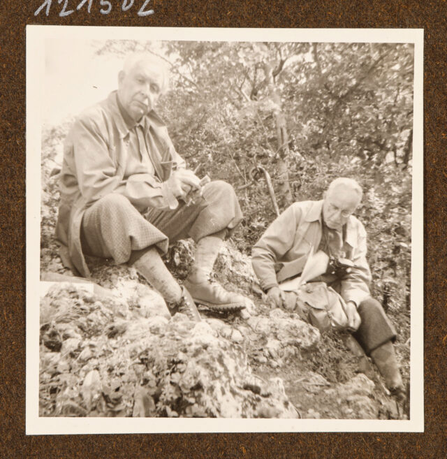 Nicolo Giamara und Meinrad Inglin auf Felsen sitzend