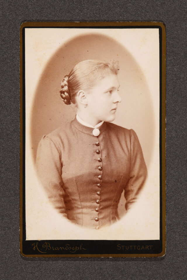 Portrait einer jungen Frau