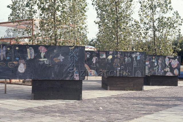 "Malwände, Fleuriade Amsterdam, 1972"