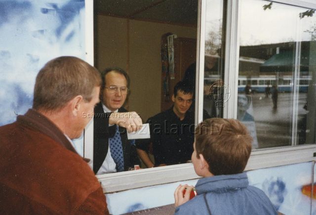 "DVK, 26.11.1996, Bellevue, Thomas Wagner (links) im Einsatz"