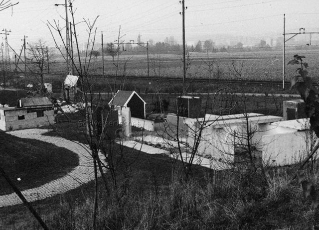 "Siedlungsspielplatz Müllerwis Greifensee" - Ansicht der Anlage; 1972