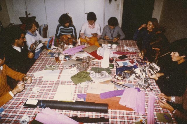 "Elterninitiative Olten" - Eltern beim Basteln; um 1980