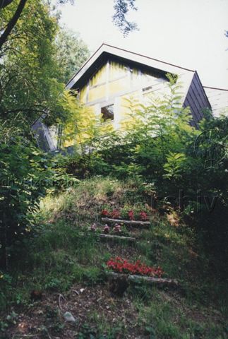 Bosco della Bella, Feriendorf für kinderreiche Familien - Aussenansicht Ferienhaus; 1997