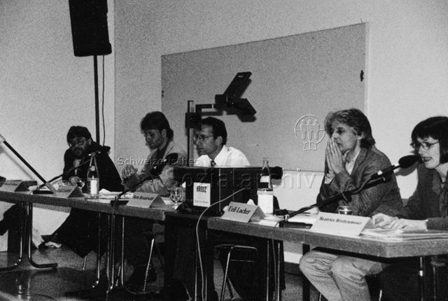 Pressekonferenz oder Infoveranstaltung, Hotel Kreuz Bern - Betrand Nussbaumer, Ueli Liechti, Reto Brennwald, Ueli Locher und Beatrice Breitenmoser; 1999