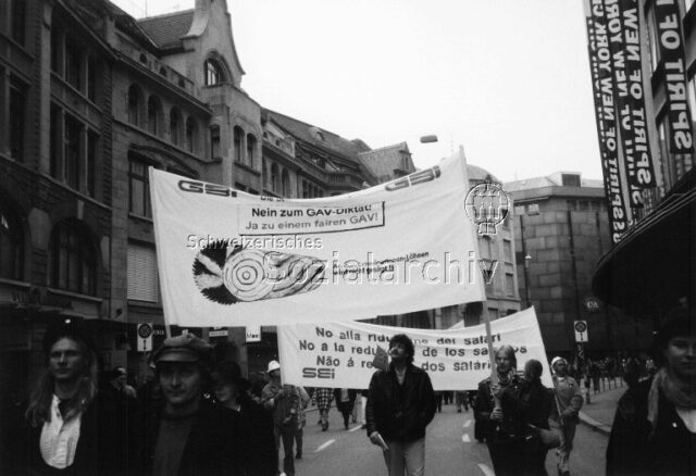 1. Mai-Umzug 1996, Zürich: "Nein zum GAV-Diktat! Ja zu einem fairen GAV!"
