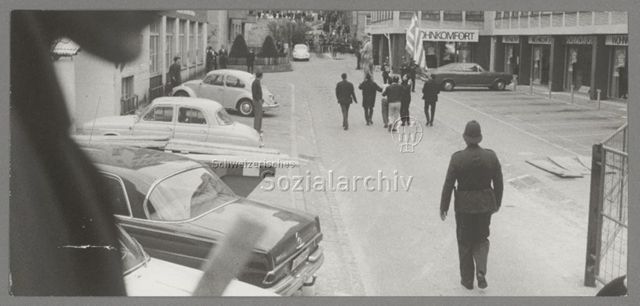 1968