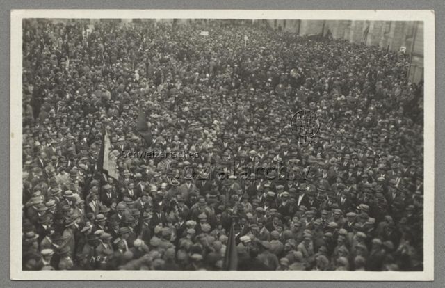 1. Mai, Kundgebung, Münsterhof, Zürich, um 1929
