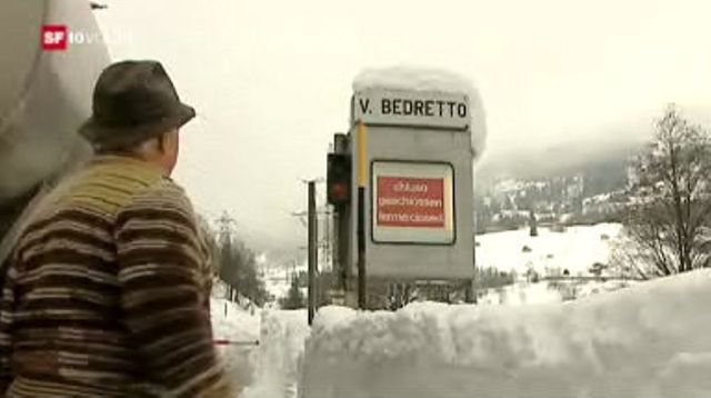 Abgeschnittene Dörfer wegen heftigen Schneefällen