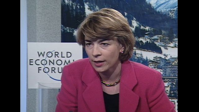 Schweiz aktuell unterwägs. Live vom WEF: Interview Barbara Kux Parein