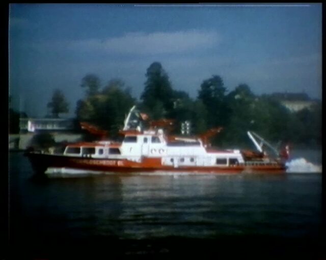 Feuerlöschboot BL, Fürio, der Berufsfeuerwehr Basel, auf dem Rhein