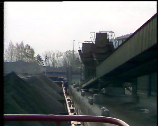 Filmmaterial zur Herstellung von Mit 800 Tonnen Kies auf dem Zürichsee unterwegs, Kiestransporter MS Saturn, der KIBAG, Teil 1