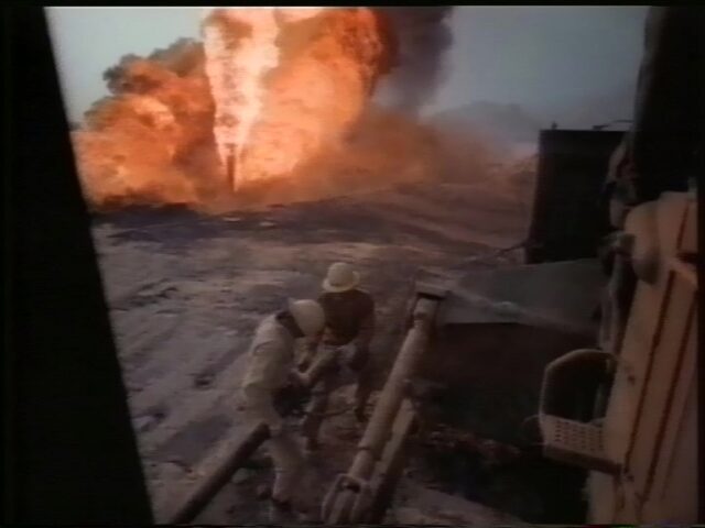 Brennende Ölquellen in Kuwait. Filmtrailer für das IMAX Filmtheater