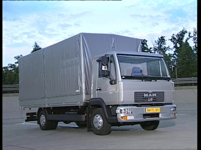 Produkte der MAN Nutzfahrzeuge AG. Lastwagen L2000 Evolution