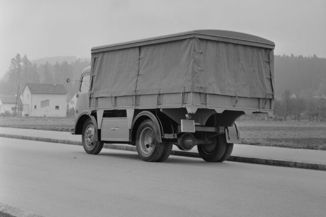 Elektrischer Lastwagen E.L 2540, hergestellt von Oehler für VOLG Winterthur